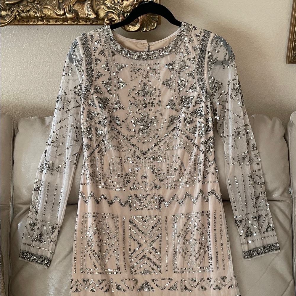 Adrianna Papell Silver Sequence Embellished Long Sleeve Dress Sz.10